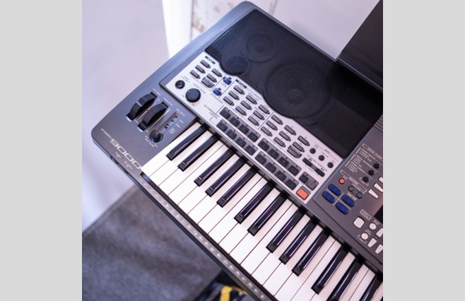 Yamaha PSR-9000 Keyboard, Used (SN:023081) - Image 6